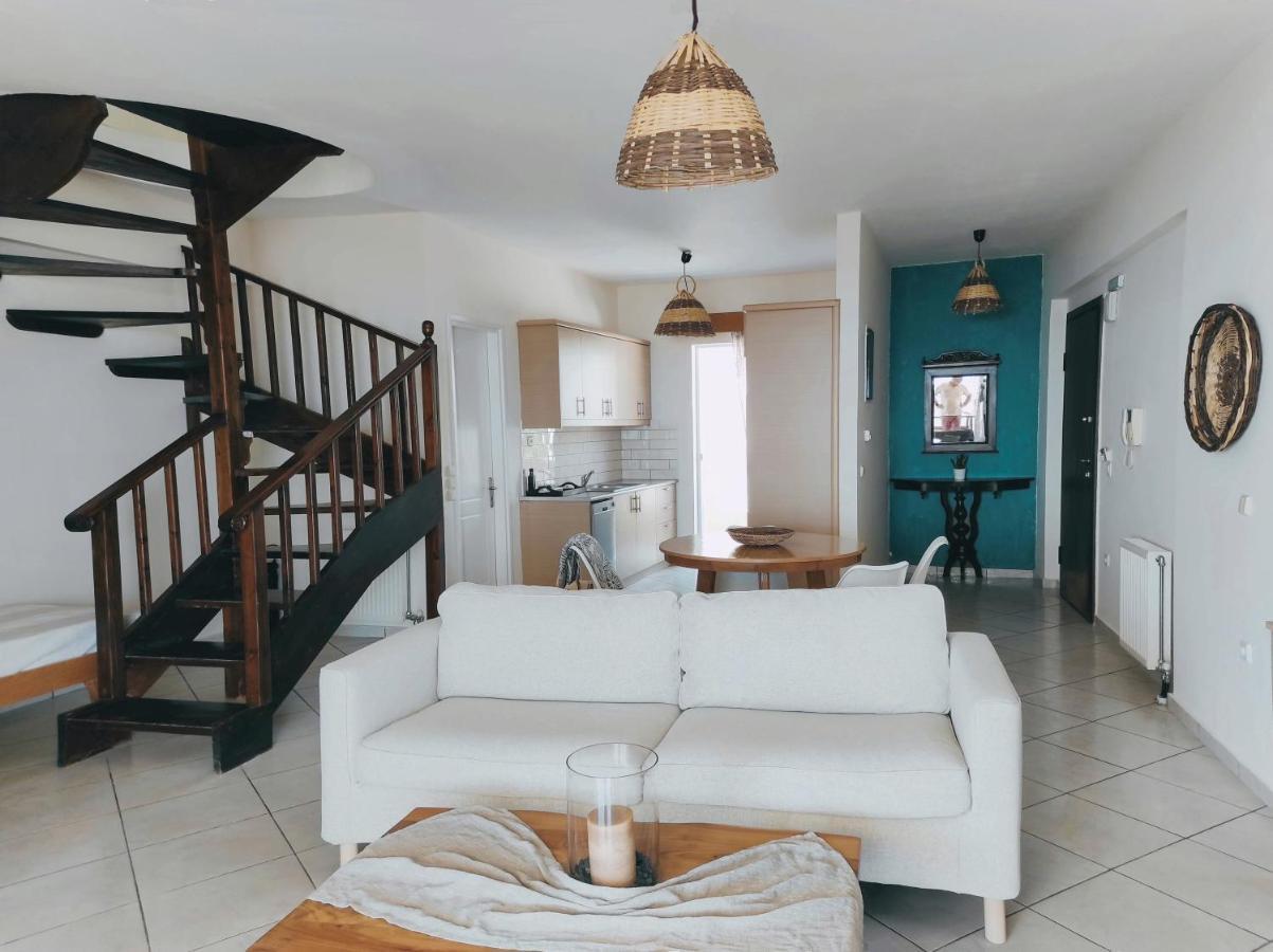 Three Graces Apartment *